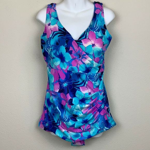 Maxine of Hollywood Other - Maxine of Hollywood Swimsuit Ruched Swimsuit